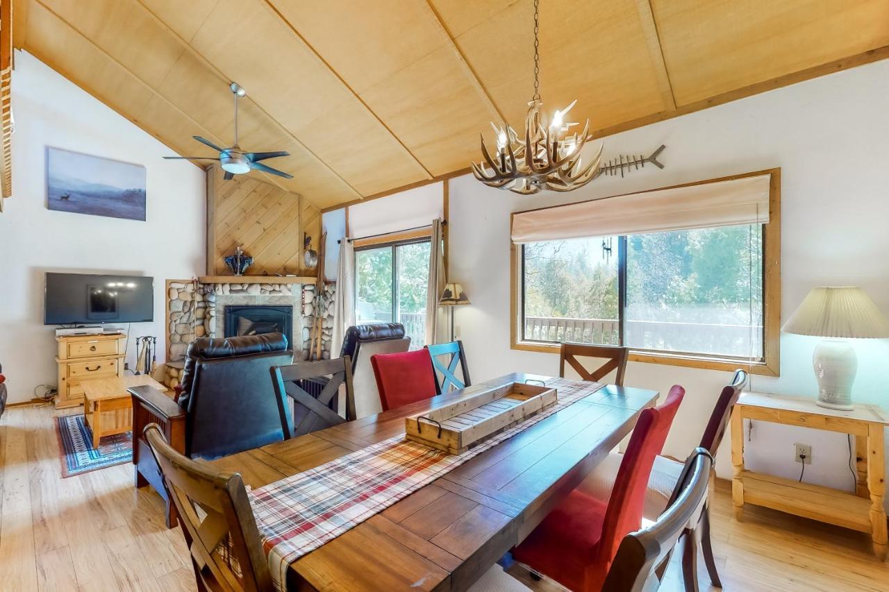 Sierra Swiss Chalet Shaver Lake Exterior foto