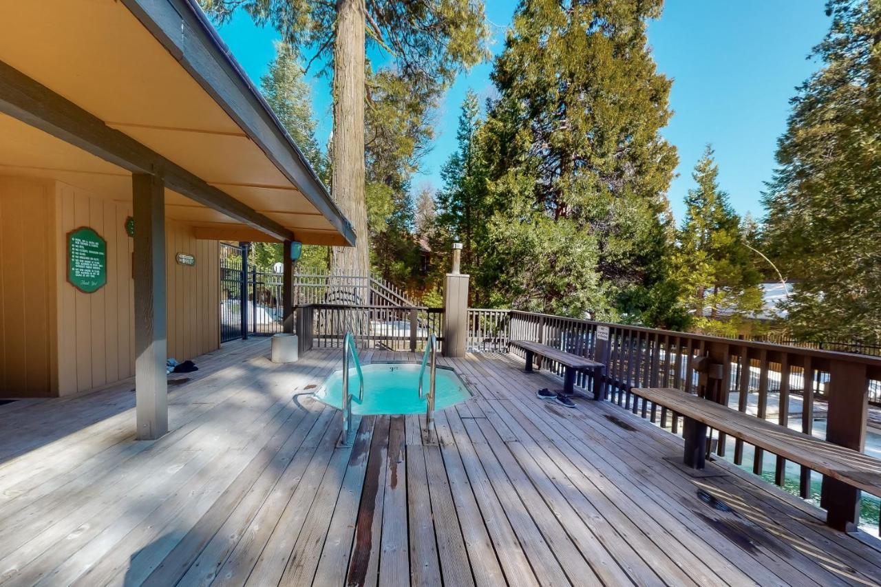 Sierra Swiss Chalet Shaver Lake Exterior foto