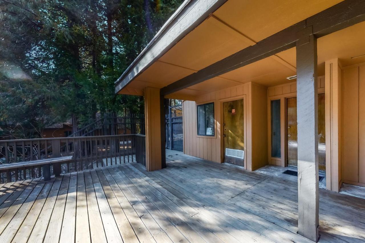 Sierra Swiss Chalet Shaver Lake Exterior foto